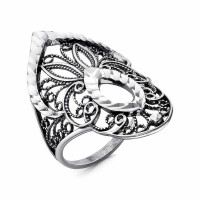 Кольцо ажурное из серебра с алмазной гранью