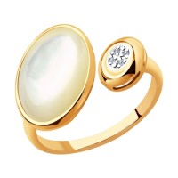 Кольцо из золота с бриллиантами и перламутром