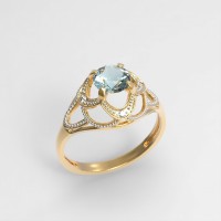 Кольцо золотое с голубым топазом 