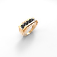 Мужское золотое кольцо с черными фианитами 