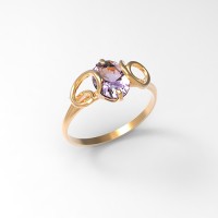 Кольцо из золота с фиолетовым аметистом